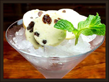 Cream Rum Raisins with Vanilla Ice-cream